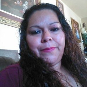 Meet your Posher, Yanira